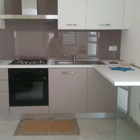 公寓 Cleofe 图列